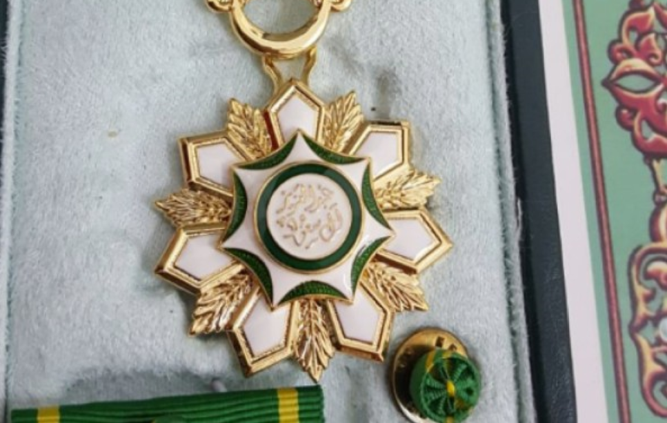 18225 ما هي مميزات وسام الملك سلمان من الدرجة الثالثة ، أبرز هذه المميزات خاطرة نسيم